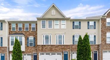 172 TROUT LILY DR, LAKE FREDERICK, Virginia 22630, 3 Bedrooms Bedrooms, ,3 BathroomsBathrooms,Residential,For sale,172 TROUT LILY DR,VAFV2033564 MLS # VAFV2033564