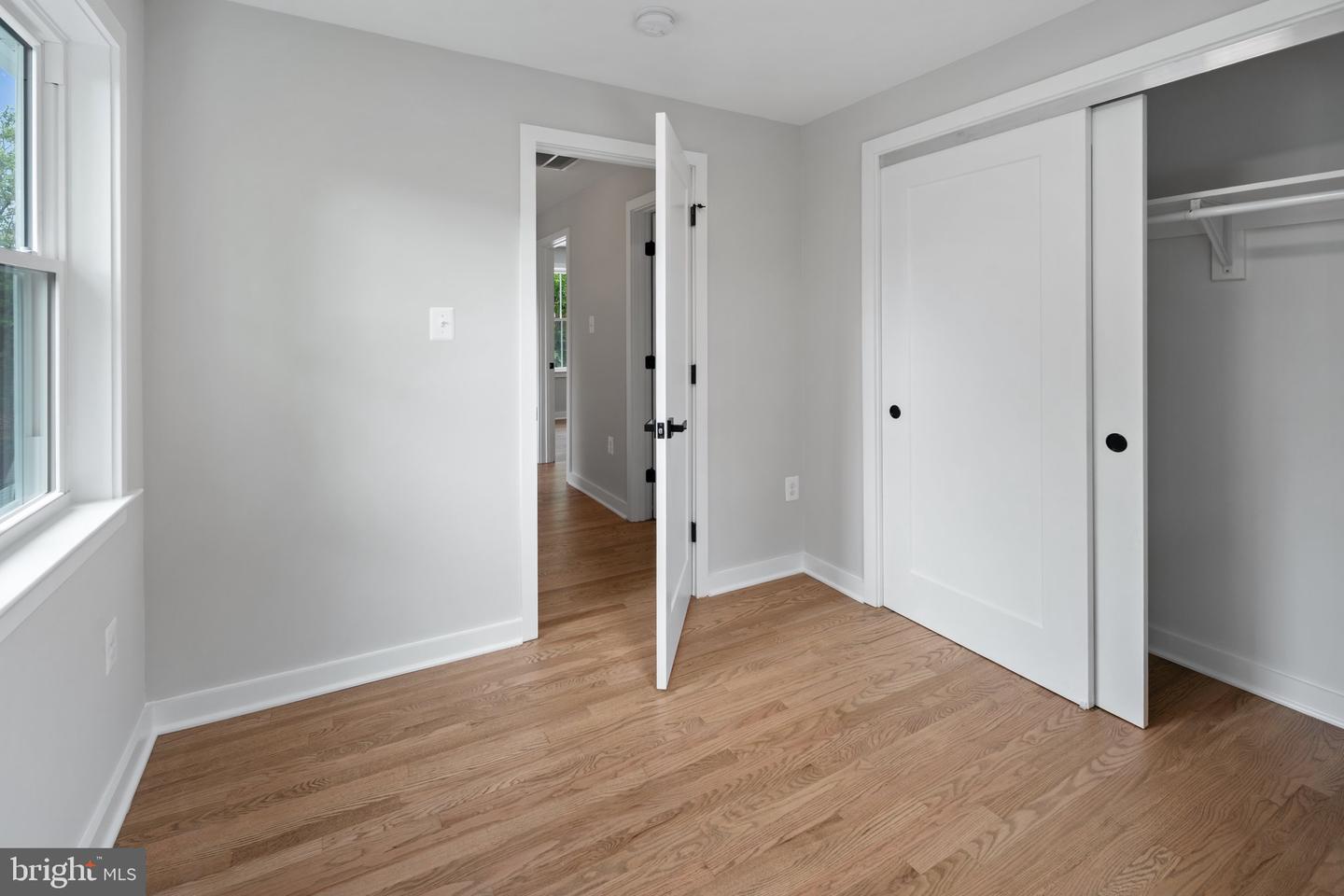 110 E SPRING ST, ALEXANDRIA, Virginia 22301, 4 Bedrooms Bedrooms, ,2 BathroomsBathrooms,Residential,For sale,110 E SPRING ST,VAAX2044536 MLS # VAAX2044536