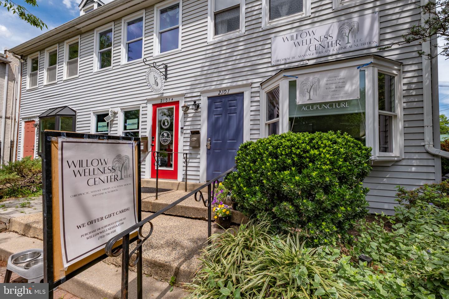 110 E SPRING ST, ALEXANDRIA, Virginia 22301, 4 Bedrooms Bedrooms, ,2 BathroomsBathrooms,Residential,For sale,110 E SPRING ST,VAAX2044536 MLS # VAAX2044536