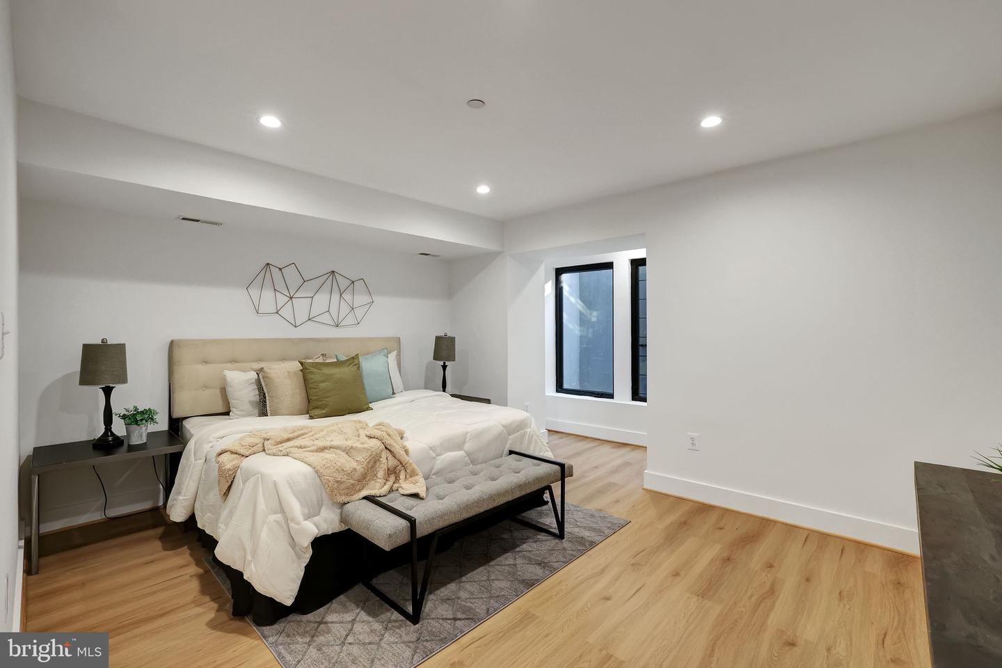 3210 8TH ST NE #1, WASHINGTON, District Of Columbia 20017, 3 Bedrooms Bedrooms, 3 Rooms Rooms,3 BathroomsBathrooms,Residential,For sale,3210 8TH ST NE #1,DCDC2198434 MLS # DCDC2198434