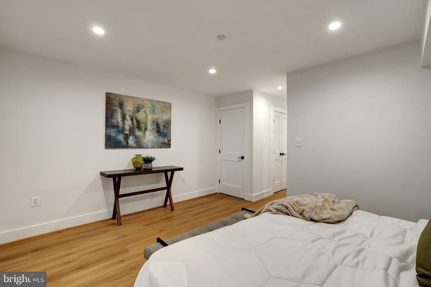 3210 8TH ST NE #1, WASHINGTON, District Of Columbia 20017, 3 Bedrooms Bedrooms, 3 Rooms Rooms,3 BathroomsBathrooms,Residential,For sale,3210 8TH ST NE #1,DCDC2198434 MLS # DCDC2198434