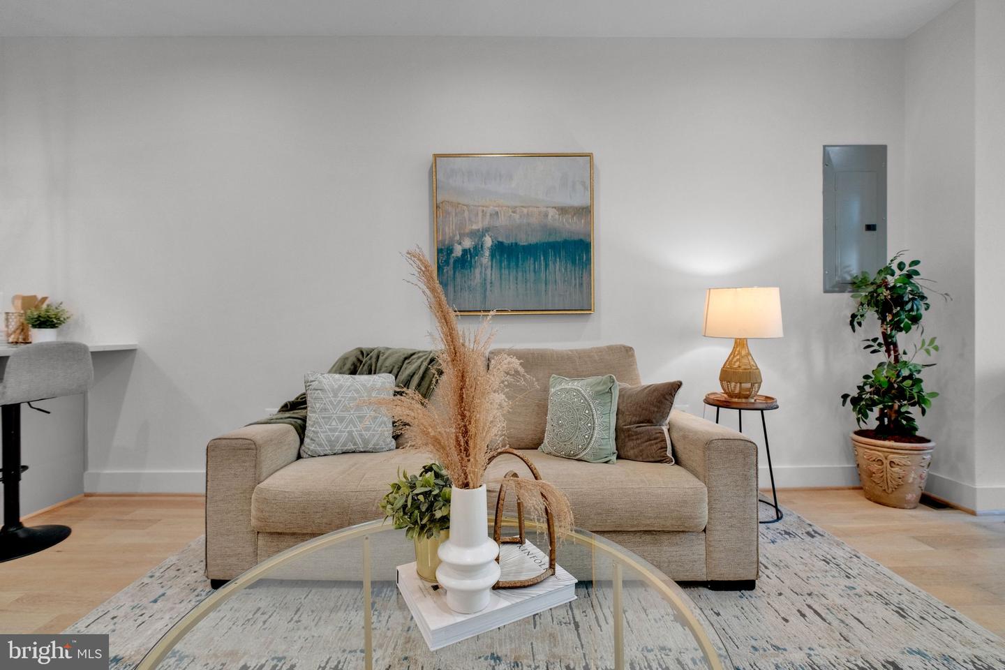 3210 8TH ST NE #1, WASHINGTON, District Of Columbia 20017, 3 Bedrooms Bedrooms, 3 Rooms Rooms,3 BathroomsBathrooms,Residential,For sale,3210 8TH ST NE #1,DCDC2198434 MLS # DCDC2198434