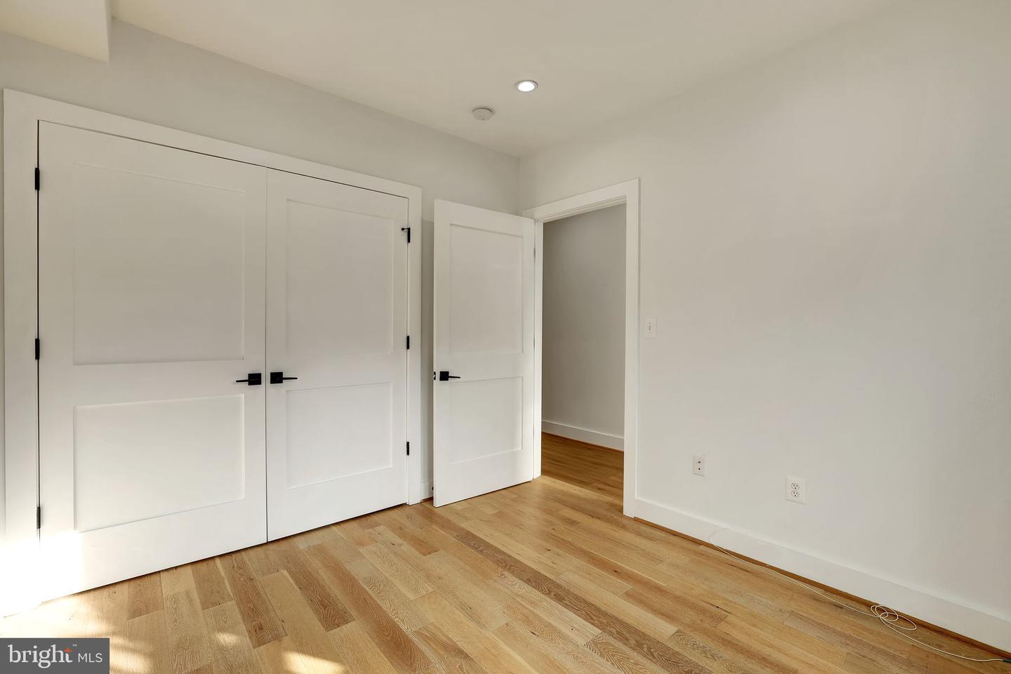 3210 8TH ST NE #1, WASHINGTON, District Of Columbia 20017, 3 Bedrooms Bedrooms, 3 Rooms Rooms,3 BathroomsBathrooms,Residential,For sale,3210 8TH ST NE #1,DCDC2198434 MLS # DCDC2198434