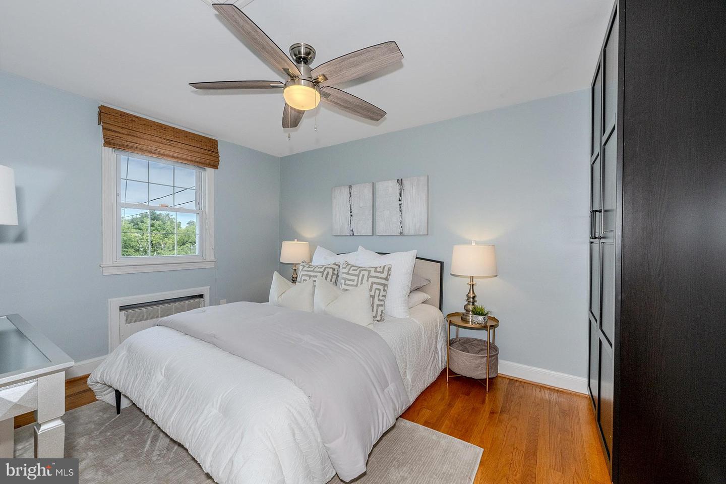 219 E MONROE AVE, ALEXANDRIA, Virginia 22301, 3 Bedrooms Bedrooms, ,2 BathroomsBathrooms,Residential,For sale,219 E MONROE AVE,VAAX2044960 MLS # VAAX2044960