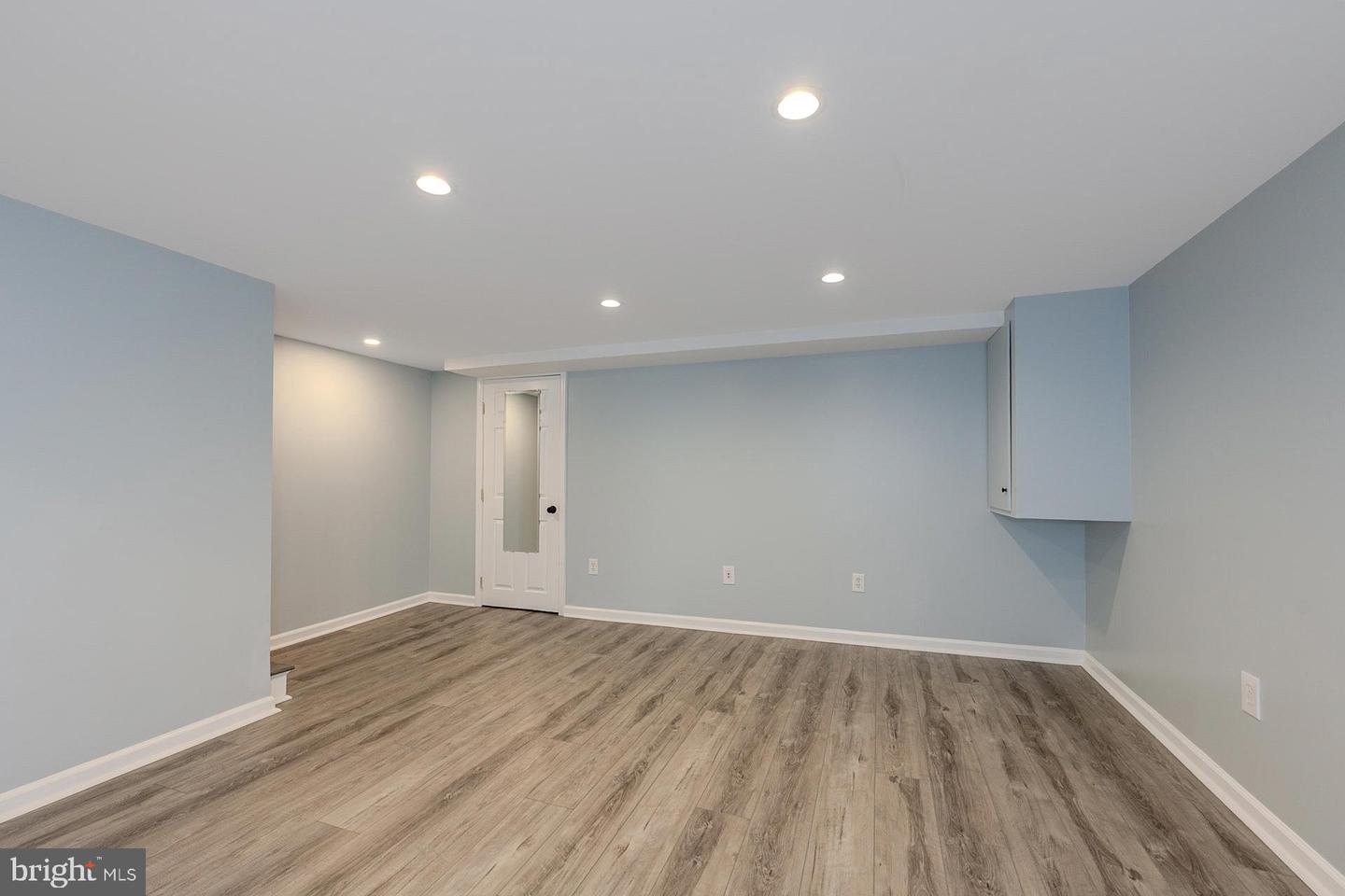 219 E MONROE AVE, ALEXANDRIA, Virginia 22301, 3 Bedrooms Bedrooms, ,2 BathroomsBathrooms,Residential,For sale,219 E MONROE AVE,VAAX2044960 MLS # VAAX2044960