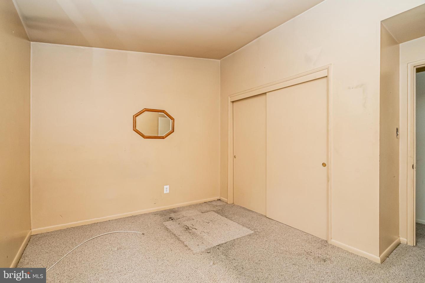 4404 FOREST GLEN CT, ANNANDALE, Virginia 22003, 4 Bedrooms Bedrooms, ,2 BathroomsBathrooms,Residential,For sale,4404 FOREST GLEN CT,VAFX2239570 MLS # VAFX2239570