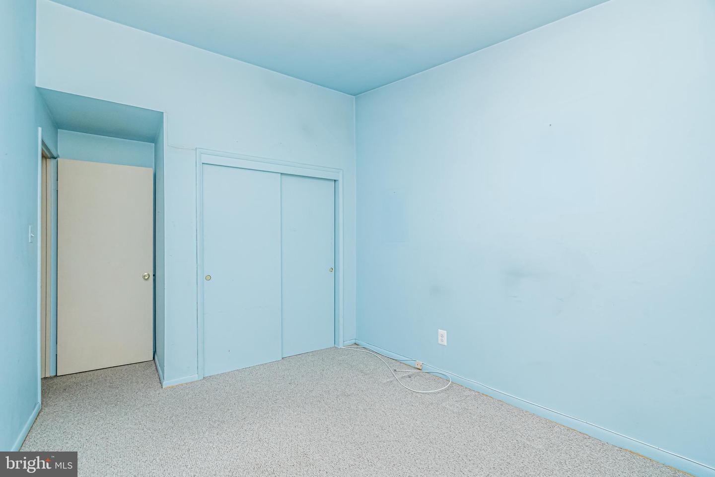 4404 FOREST GLEN CT, ANNANDALE, Virginia 22003, 4 Bedrooms Bedrooms, ,2 BathroomsBathrooms,Residential,For sale,4404 FOREST GLEN CT,VAFX2239570 MLS # VAFX2239570