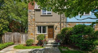 5237 43RD ST NW, WASHINGTON, District Of Columbia 20015, 3 Bedrooms Bedrooms, ,2 BathroomsBathrooms,Residential,For sale,5237 43RD ST NW,DCDC2200160 MLS # DCDC2200160