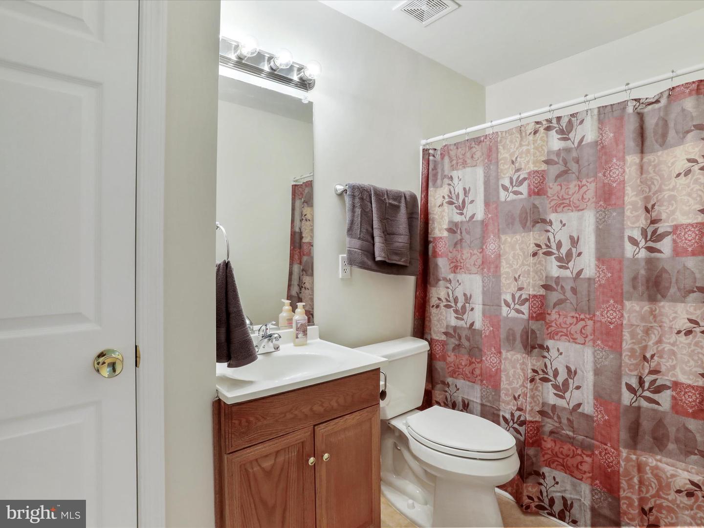 375 ARROWHEAD RD, FRONT ROYAL, Virginia 22630, 2 Bedrooms Bedrooms, ,1 BathroomBathrooms,Residential,For sale,375 ARROWHEAD RD,VAWR2011148 MLS # VAWR2011148