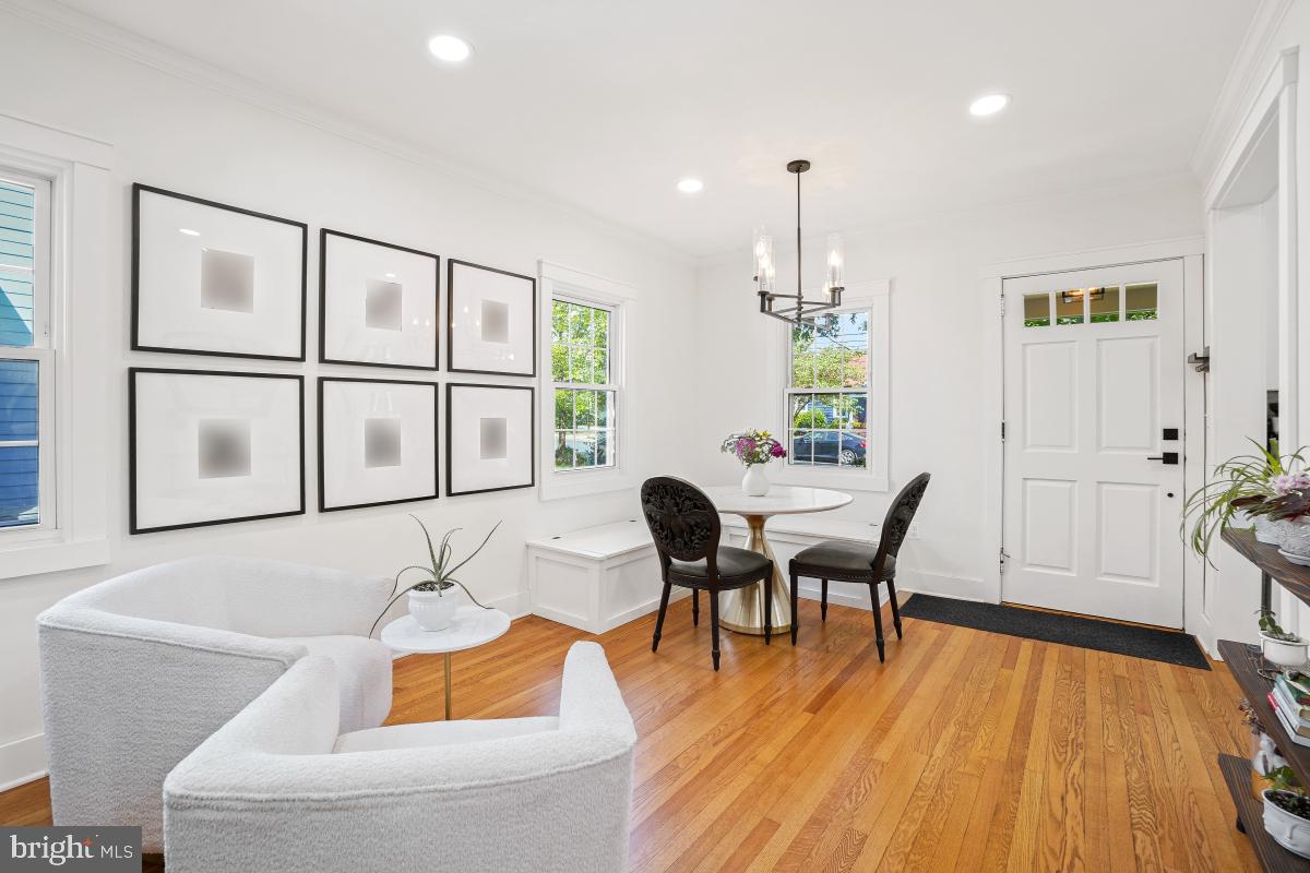 3700 8TH ST S, ARLINGTON, Virginia 22204, 3 Bedrooms Bedrooms, ,3 BathroomsBathrooms,Residential,For sale,3700 8TH ST S,VAAR2057490 MLS # VAAR2057490