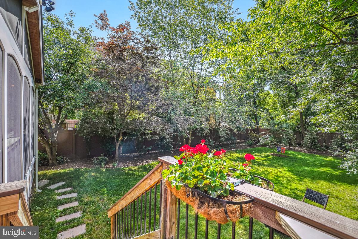 3700 8TH ST S, ARLINGTON, Virginia 22204, 3 Bedrooms Bedrooms, ,3 BathroomsBathrooms,Residential,For sale,3700 8TH ST S,VAAR2057490 MLS # VAAR2057490