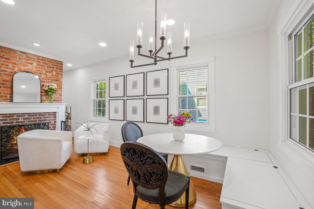 3700 8TH ST S, ARLINGTON, Virginia 22204, 3 Bedrooms Bedrooms, ,3 BathroomsBathrooms,Residential,For sale,3700 8TH ST S,VAAR2057490 MLS # VAAR2057490