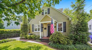 3700 8TH ST S, ARLINGTON, Virginia 22204, 3 Bedrooms Bedrooms, ,3 BathroomsBathrooms,Residential,For sale,3700 8TH ST S,VAAR2057490 MLS # VAAR2057490