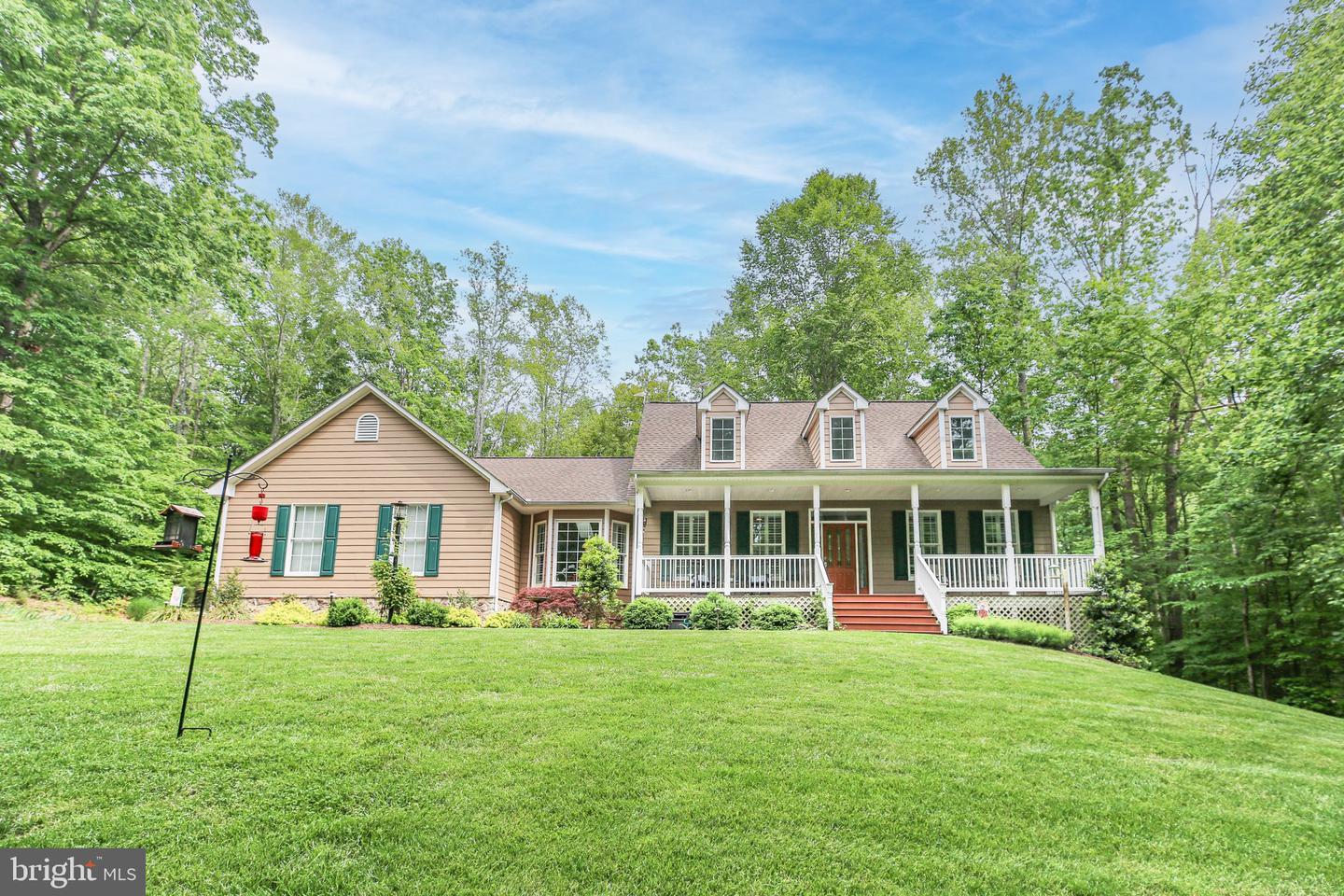77 TIMBERIDGE DR, FREDERICKSBURG, Virginia 22406, 4 Bedrooms Bedrooms, ,3 BathroomsBathrooms,Residential,For sale,77 TIMBERIDGE DR,VAST2038998 MLS # VAST2038998