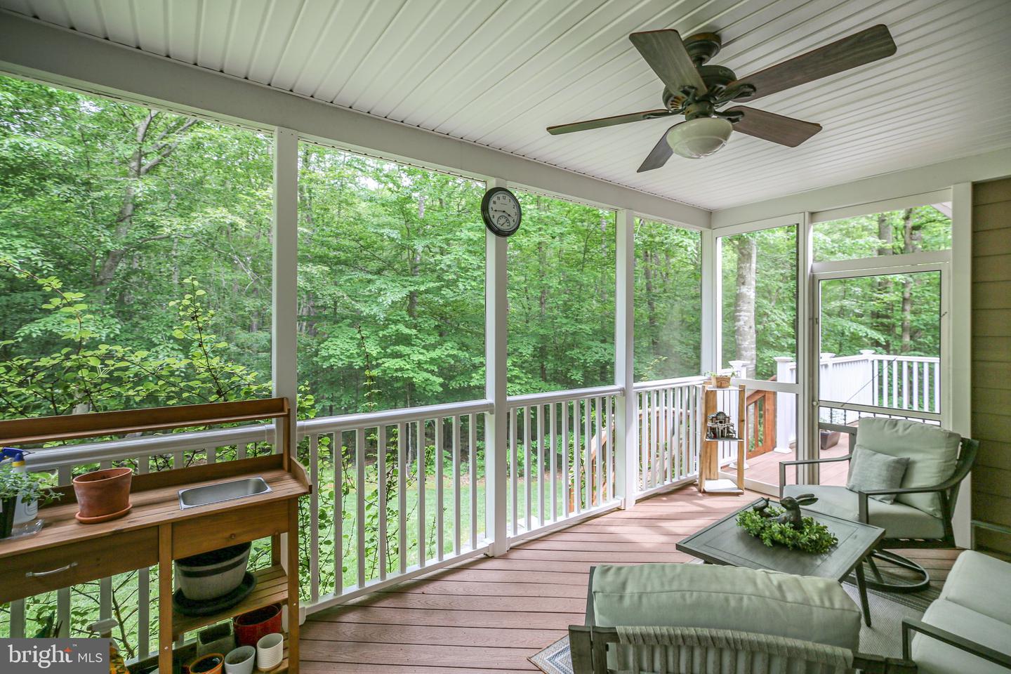 77 TIMBERIDGE DR, FREDERICKSBURG, Virginia 22406, 4 Bedrooms Bedrooms, ,3 BathroomsBathrooms,Residential,For sale,77 TIMBERIDGE DR,VAST2038998 MLS # VAST2038998