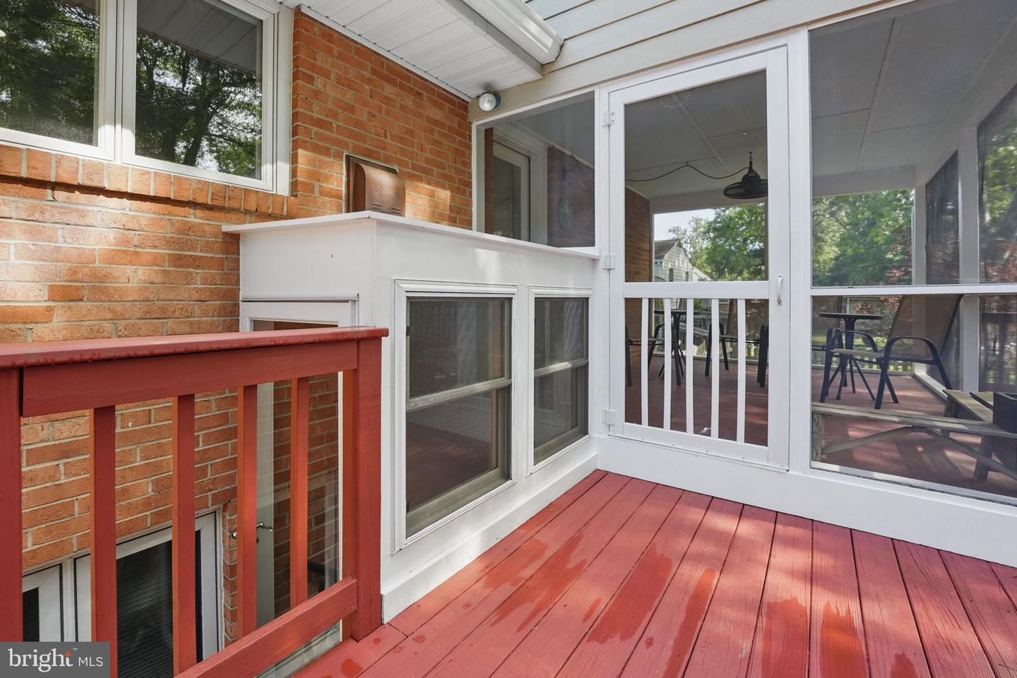 8419 CROWLEY PL, ALEXANDRIA, Virginia 22308, 4 Bedrooms Bedrooms, 13 Rooms Rooms,3 BathroomsBathrooms,Residential,For sale,8419 CROWLEY PL,VAFX2241920 MLS # VAFX2241920