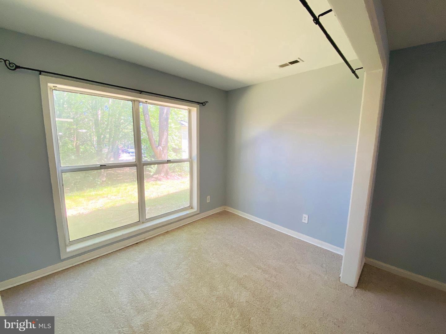 10300 APPALACHIAN CIR #102, OAKTON, Virginia 22124, 1 Bedroom Bedrooms, ,1 BathroomBathrooms,Residential,For sale,10300 APPALACHIAN CIR #102,VAFX2241936 MLS # VAFX2241936