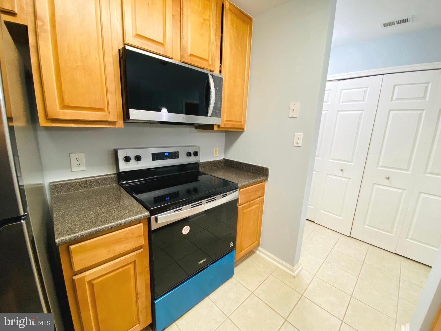 10300 APPALACHIAN CIR #102, OAKTON, Virginia 22124, 1 Bedroom Bedrooms, ,1 BathroomBathrooms,Residential,For sale,10300 APPALACHIAN CIR #102,VAFX2241936 MLS # VAFX2241936