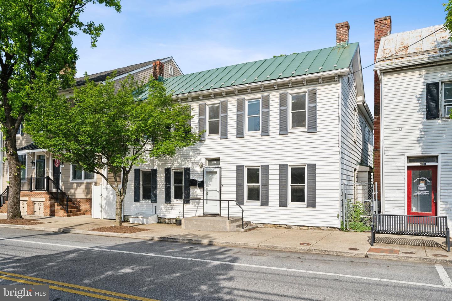 707 S BRADDOCK ST, WINCHESTER, Virginia 22601, 5 Bedrooms Bedrooms, ,2 BathroomsBathrooms,Residential,For sale,707 S BRADDOCK ST,VAWI2007716 MLS # VAWI2007716