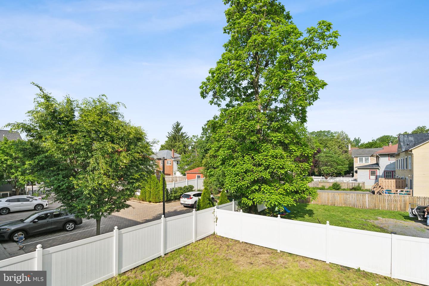 707 S BRADDOCK ST, WINCHESTER, Virginia 22601, 5 Bedrooms Bedrooms, ,2 BathroomsBathrooms,Residential,For sale,707 S BRADDOCK ST,VAWI2007716 MLS # VAWI2007716