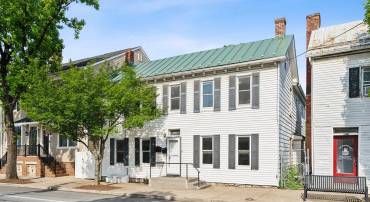 707 S BRADDOCK ST, WINCHESTER, Virginia 22601, 5 Bedrooms Bedrooms, ,2 BathroomsBathrooms,Residential,For sale,707 S BRADDOCK ST,VAWI2007716 MLS # VAWI2007716