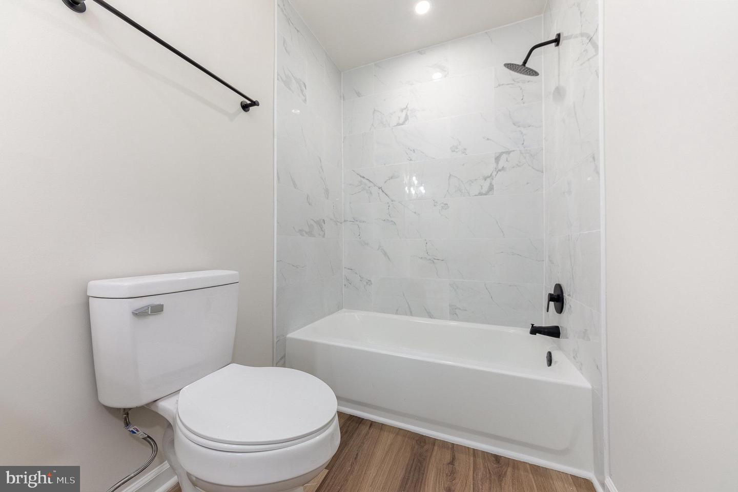 2502 EDGEWOOD DR, RUTHER GLEN, Virginia 22546, 3 Bedrooms Bedrooms, ,2 BathroomsBathrooms,Residential,For sale,2502 EDGEWOOD DR,VACV2008184 MLS # VACV2008184