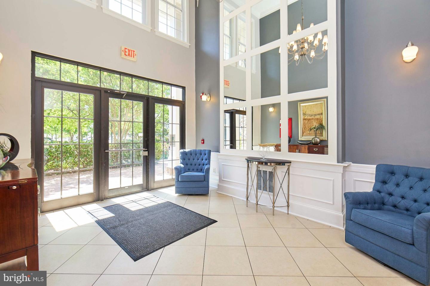 24701 BYRNE MEADOW SQ #402, ALDIE, Virginia 20105, 2 Bedrooms Bedrooms, ,2 BathroomsBathrooms,Residential,For sale,24701 BYRNE MEADOW SQ #402,VALO2096816 MLS # VALO2096816