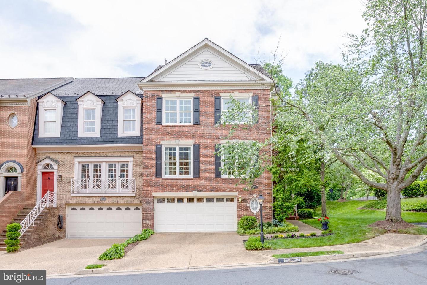 10451 BRECKINRIDGE LN, FAIRFAX, Virginia 22030, 3 Bedrooms Bedrooms, ,3 BathroomsBathrooms,Residential,For sale,10451 BRECKINRIDGE LN,VAFC2006340 MLS # VAFC2006340
