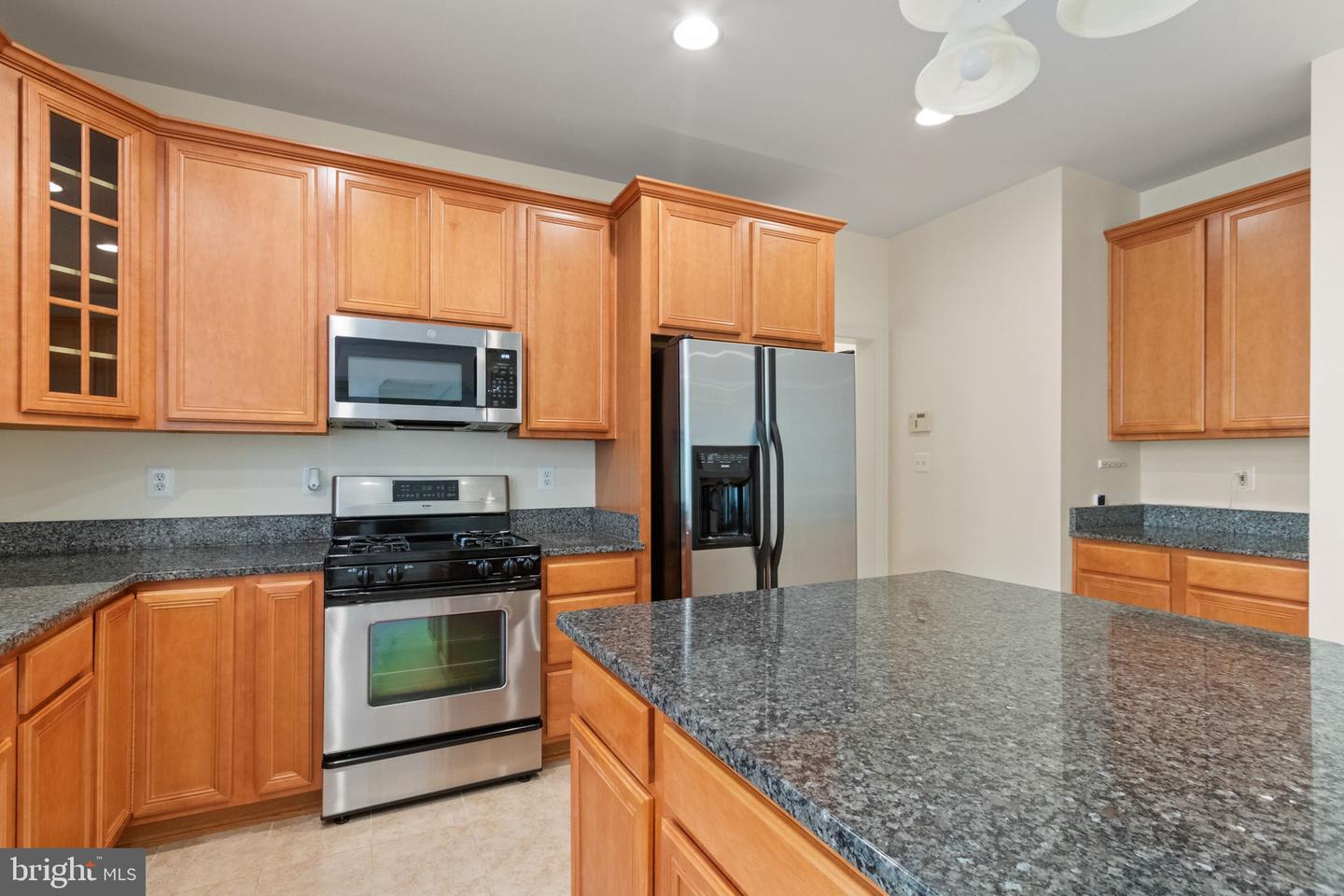 11907 SANDY HILL CT, SPOTSYLVANIA, Virginia 22553, 6 Bedrooms Bedrooms, ,4 BathroomsBathrooms,Residential,For sale,11907 SANDY HILL CT,VASP2033262 MLS # VASP2033262