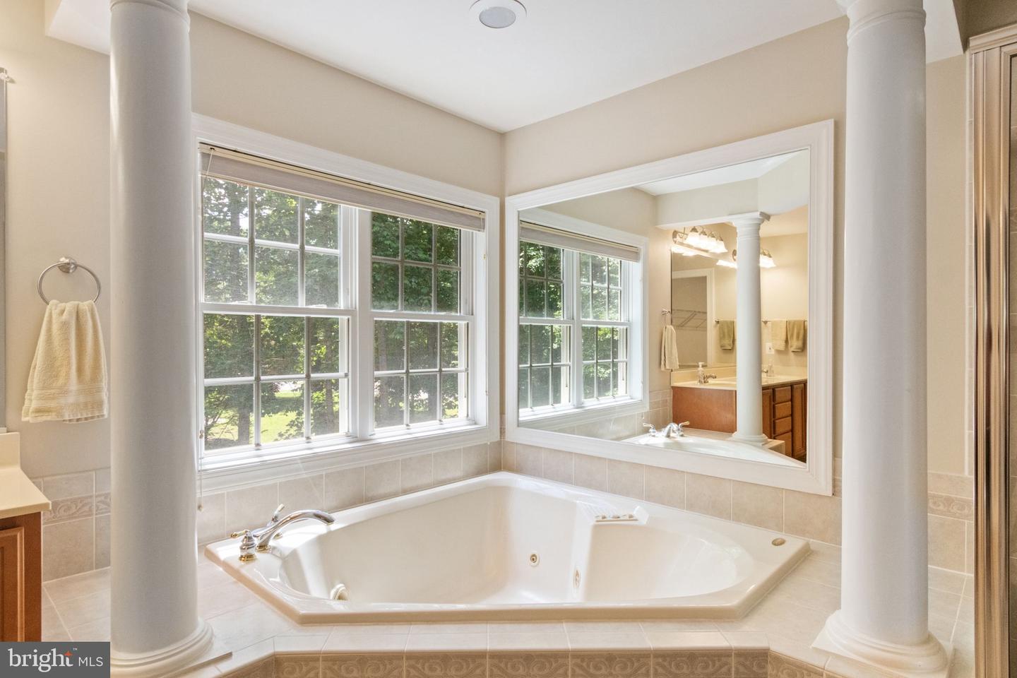 11907 SANDY HILL CT, SPOTSYLVANIA, Virginia 22553, 6 Bedrooms Bedrooms, ,4 BathroomsBathrooms,Residential,For sale,11907 SANDY HILL CT,VASP2033262 MLS # VASP2033262