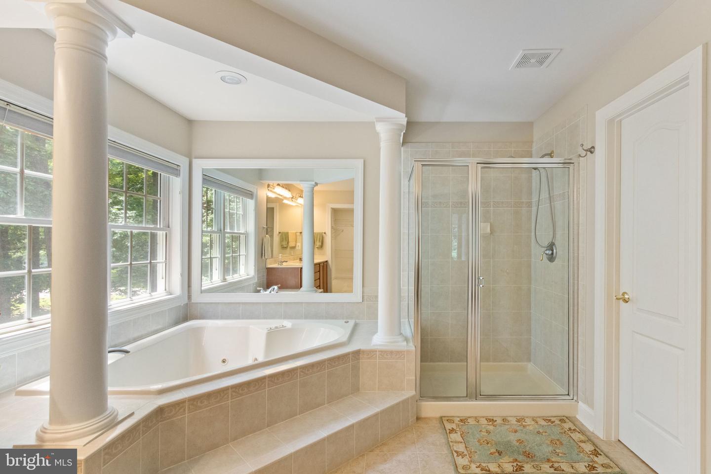 11907 SANDY HILL CT, SPOTSYLVANIA, Virginia 22553, 6 Bedrooms Bedrooms, ,4 BathroomsBathrooms,Residential,For sale,11907 SANDY HILL CT,VASP2033262 MLS # VASP2033262