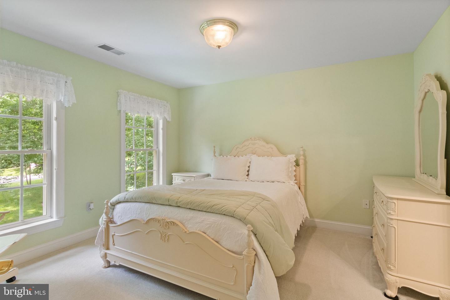 11907 SANDY HILL CT, SPOTSYLVANIA, Virginia 22553, 6 Bedrooms Bedrooms, ,4 BathroomsBathrooms,Residential,For sale,11907 SANDY HILL CT,VASP2033262 MLS # VASP2033262