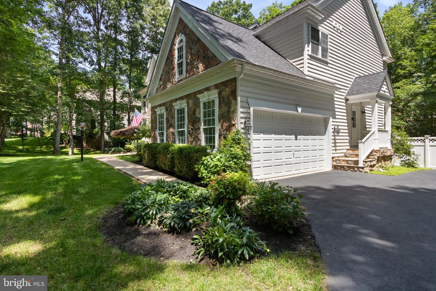 11907 SANDY HILL CT, SPOTSYLVANIA, Virginia 22553, 6 Bedrooms Bedrooms, ,4 BathroomsBathrooms,Residential,For sale,11907 SANDY HILL CT,VASP2033262 MLS # VASP2033262
