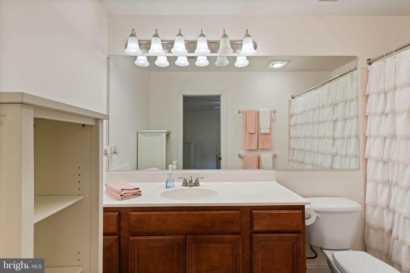 11907 SANDY HILL CT, SPOTSYLVANIA, Virginia 22553, 6 Bedrooms Bedrooms, ,4 BathroomsBathrooms,Residential,For sale,11907 SANDY HILL CT,VASP2033262 MLS # VASP2033262