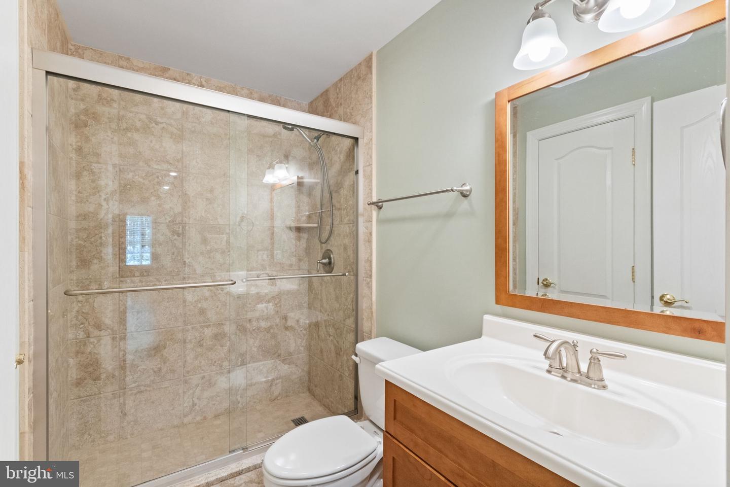 11907 SANDY HILL CT, SPOTSYLVANIA, Virginia 22553, 6 Bedrooms Bedrooms, ,4 BathroomsBathrooms,Residential,For sale,11907 SANDY HILL CT,VASP2033262 MLS # VASP2033262