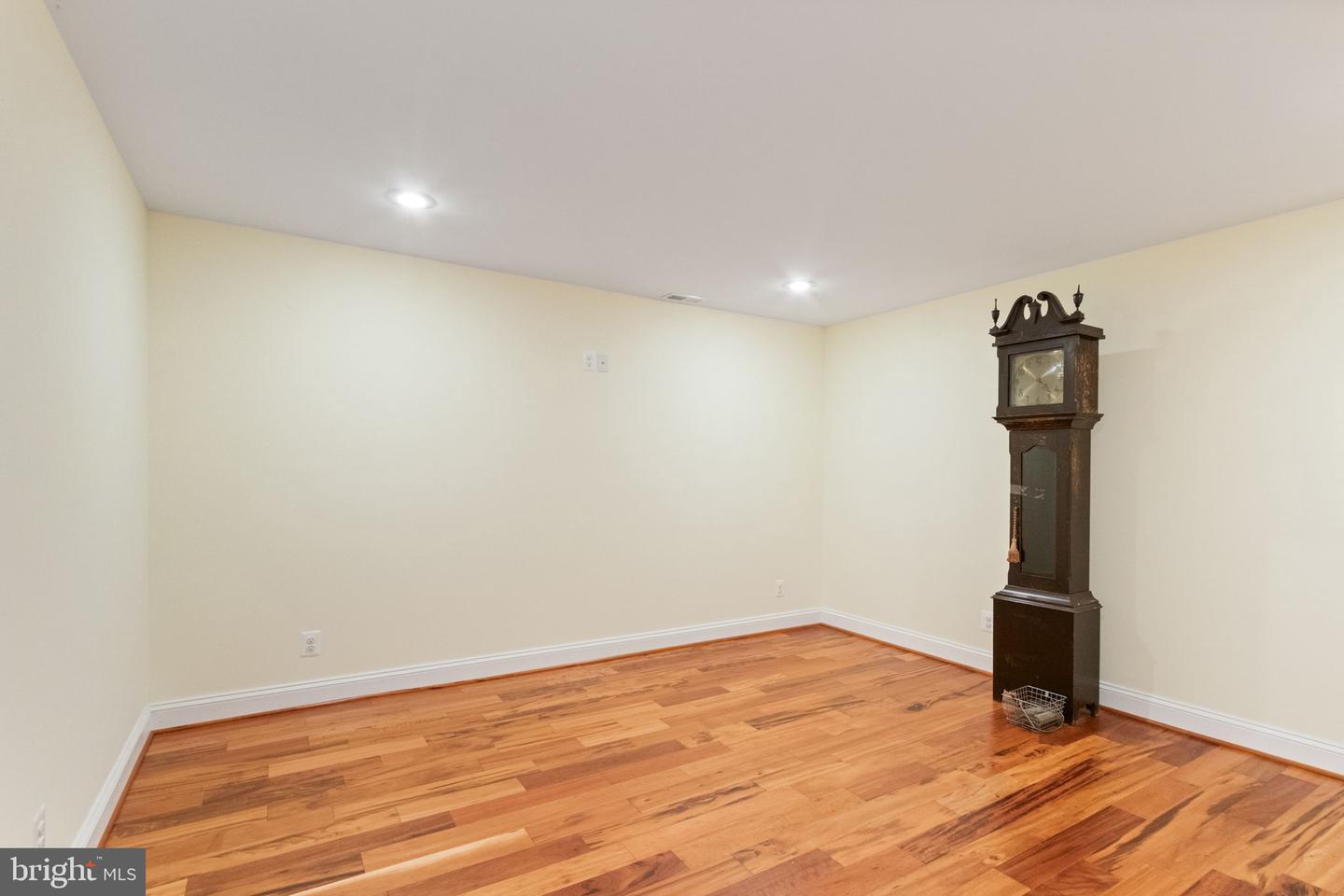 11907 SANDY HILL CT, SPOTSYLVANIA, Virginia 22553, 6 Bedrooms Bedrooms, ,4 BathroomsBathrooms,Residential,For sale,11907 SANDY HILL CT,VASP2033262 MLS # VASP2033262