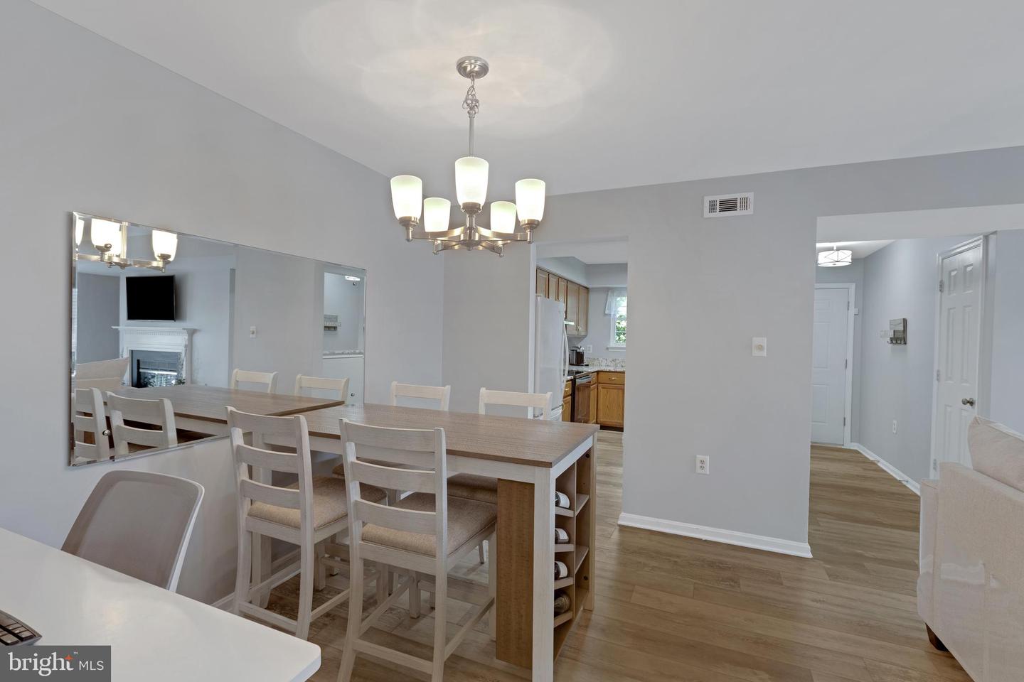8822 TANGLEWOOD LN, MANASSAS, Virginia 20110, 2 Bedrooms Bedrooms, ,2 BathroomsBathrooms,Residential,For sale,8822 TANGLEWOOD LN,VAMN2008370 MLS # VAMN2008370