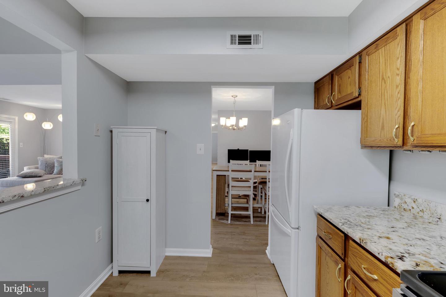 8822 TANGLEWOOD LN, MANASSAS, Virginia 20110, 2 Bedrooms Bedrooms, ,2 BathroomsBathrooms,Residential,For sale,8822 TANGLEWOOD LN,VAMN2008370 MLS # VAMN2008370