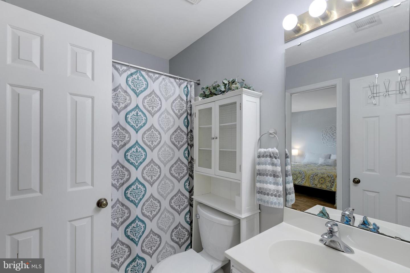 8822 TANGLEWOOD LN, MANASSAS, Virginia 20110, 2 Bedrooms Bedrooms, ,2 BathroomsBathrooms,Residential,For sale,8822 TANGLEWOOD LN,VAMN2008370 MLS # VAMN2008370