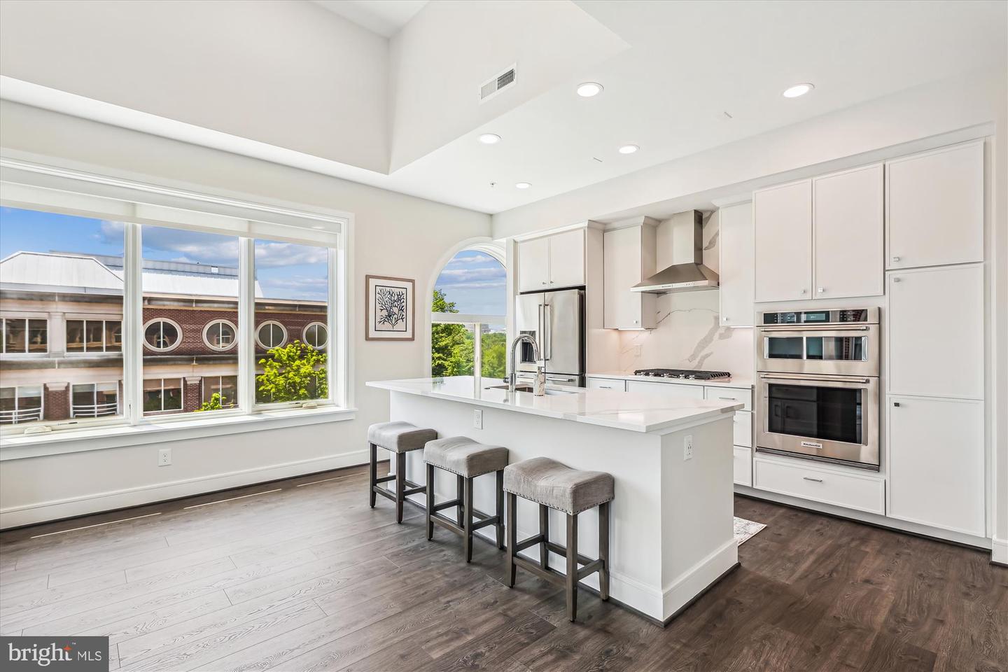 625 SLATERS LN #407, ALEXANDRIA, Virginia 22314, 2 Bedrooms Bedrooms, ,2 BathroomsBathrooms,Residential,For sale,625 SLATERS LN #407,VAAX2045514 MLS # VAAX2045514