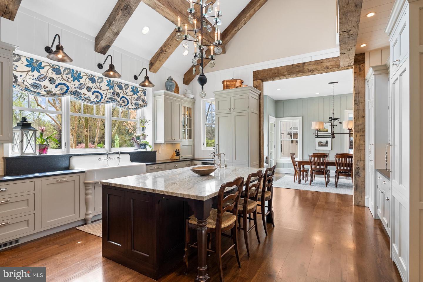 6529 SOTHORON RD, MCLEAN, Virginia 22101, 6 Bedrooms Bedrooms, ,8 BathroomsBathrooms,Residential,For sale,6529 SOTHORON RD,VAFX2242076 MLS # VAFX2242076