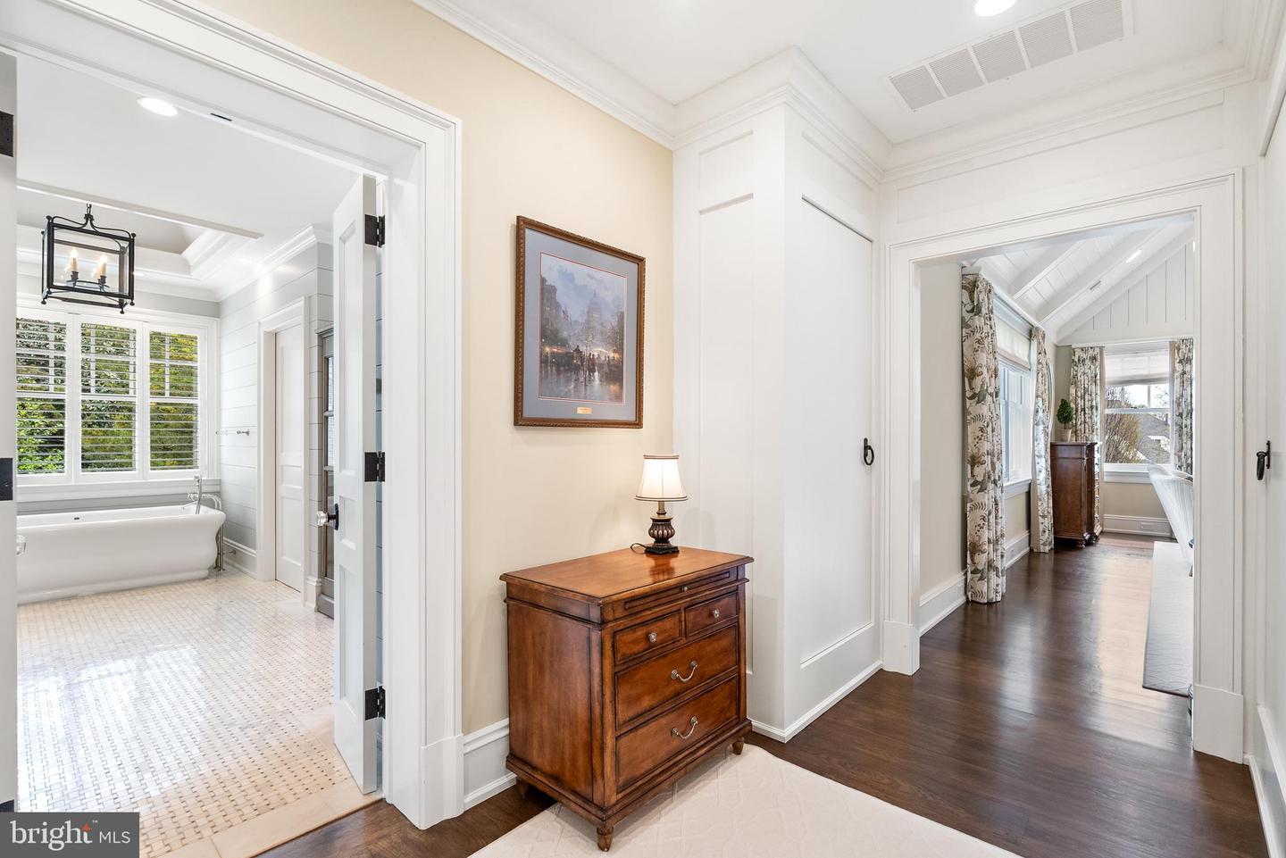 6529 SOTHORON RD, MCLEAN, Virginia 22101, 6 Bedrooms Bedrooms, ,8 BathroomsBathrooms,Residential,For sale,6529 SOTHORON RD,VAFX2242076 MLS # VAFX2242076
