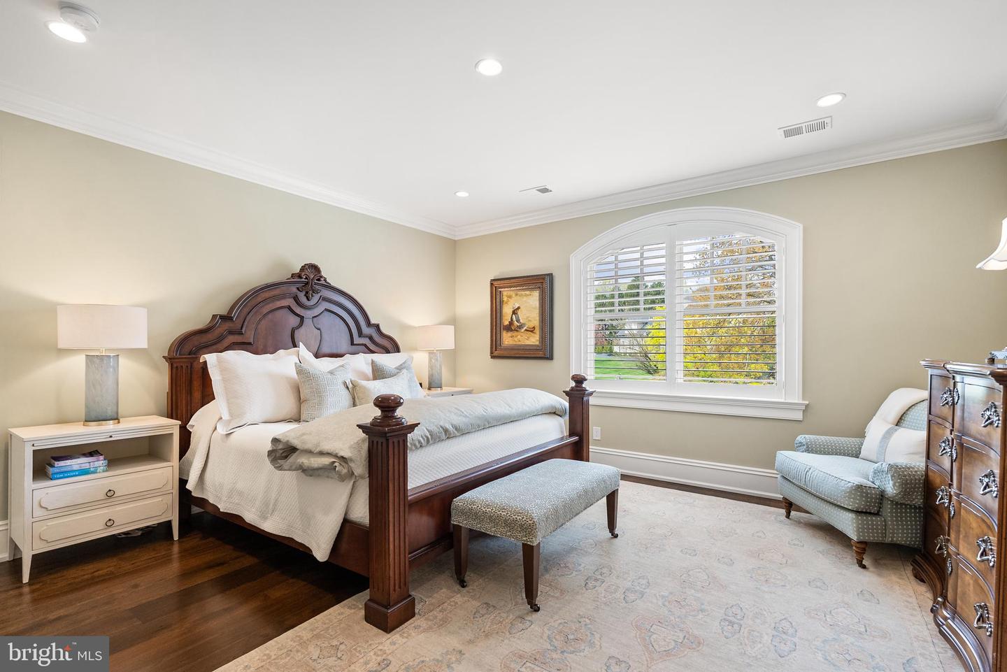 6529 SOTHORON RD, MCLEAN, Virginia 22101, 6 Bedrooms Bedrooms, ,8 BathroomsBathrooms,Residential,For sale,6529 SOTHORON RD,VAFX2242076 MLS # VAFX2242076