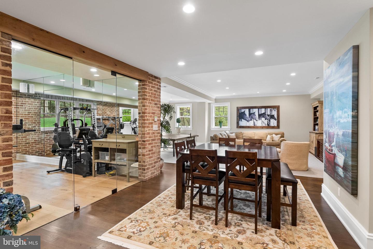 6529 SOTHORON RD, MCLEAN, Virginia 22101, 6 Bedrooms Bedrooms, ,8 BathroomsBathrooms,Residential,For sale,6529 SOTHORON RD,VAFX2242076 MLS # VAFX2242076
