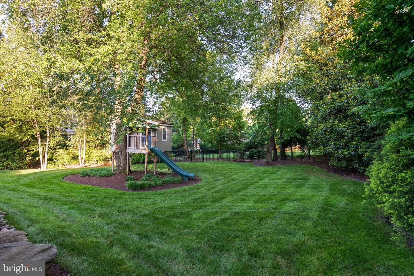 6529 SOTHORON RD, MCLEAN, Virginia 22101, 6 Bedrooms Bedrooms, ,8 BathroomsBathrooms,Residential,For sale,6529 SOTHORON RD,VAFX2242076 MLS # VAFX2242076