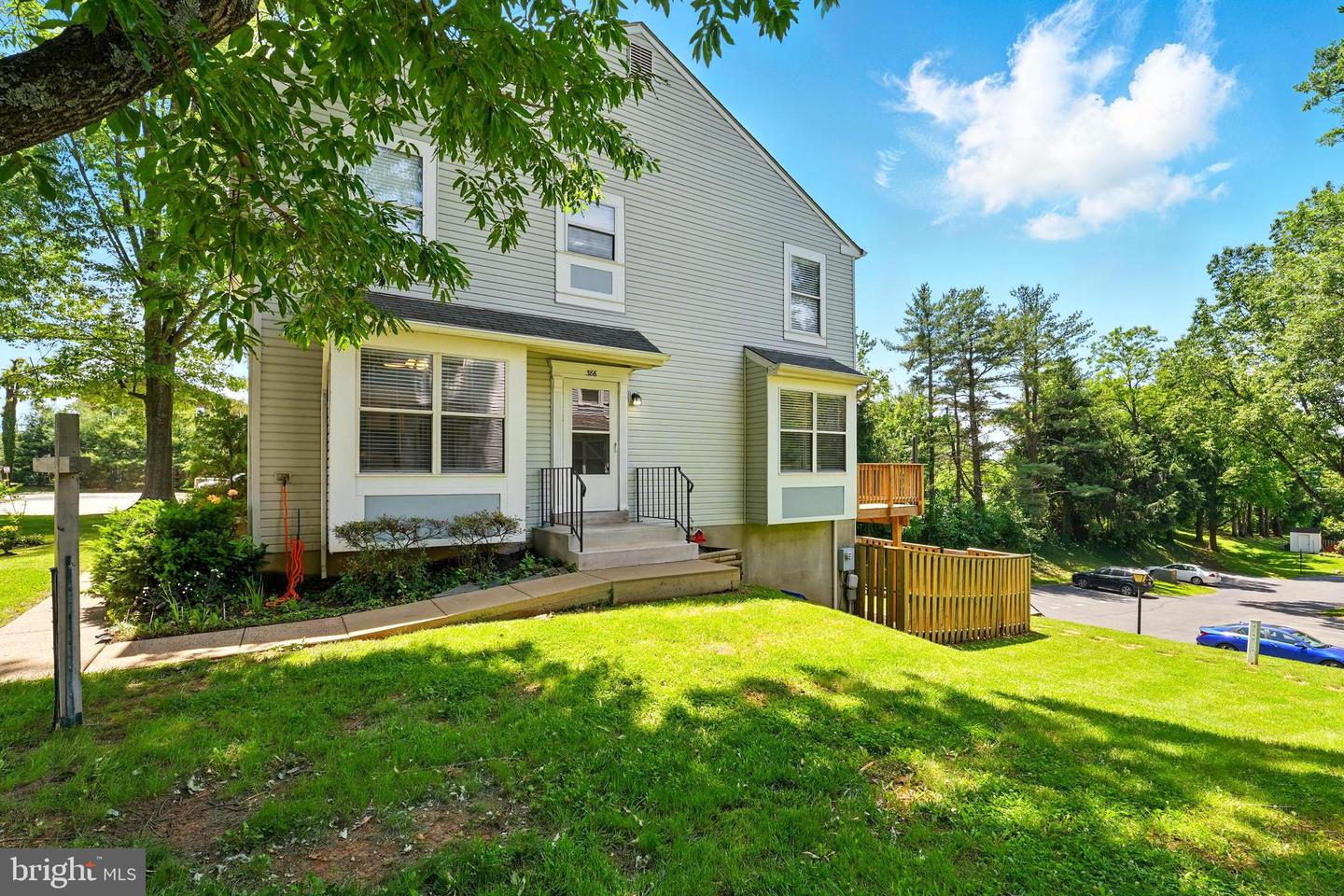 386 FALMOUTH ST, WARRENTON, Virginia 20186, 2 Bedrooms Bedrooms, ,2 BathroomsBathrooms,Residential,For sale,386 FALMOUTH ST,VAFQ2016710 MLS # VAFQ2016710