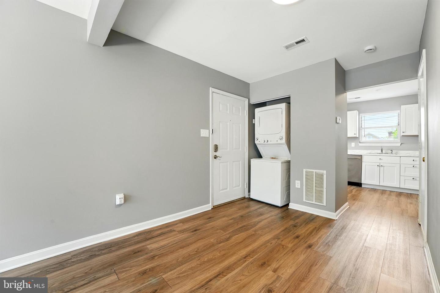 386 FALMOUTH ST, WARRENTON, Virginia 20186, 2 Bedrooms Bedrooms, ,2 BathroomsBathrooms,Residential,For sale,386 FALMOUTH ST,VAFQ2016710 MLS # VAFQ2016710