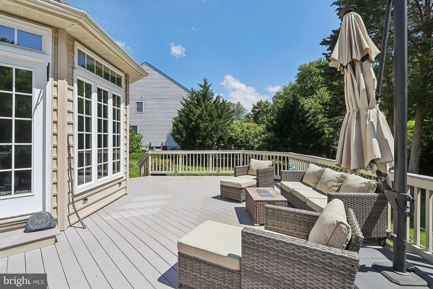 14517 CHAMBERRY CIR, HAYMARKET, Virginia 20169, 5 Bedrooms Bedrooms, ,4 BathroomsBathrooms,Residential,For sale,14517 CHAMBERRY CIR,VAPW2095166 MLS # VAPW2095166