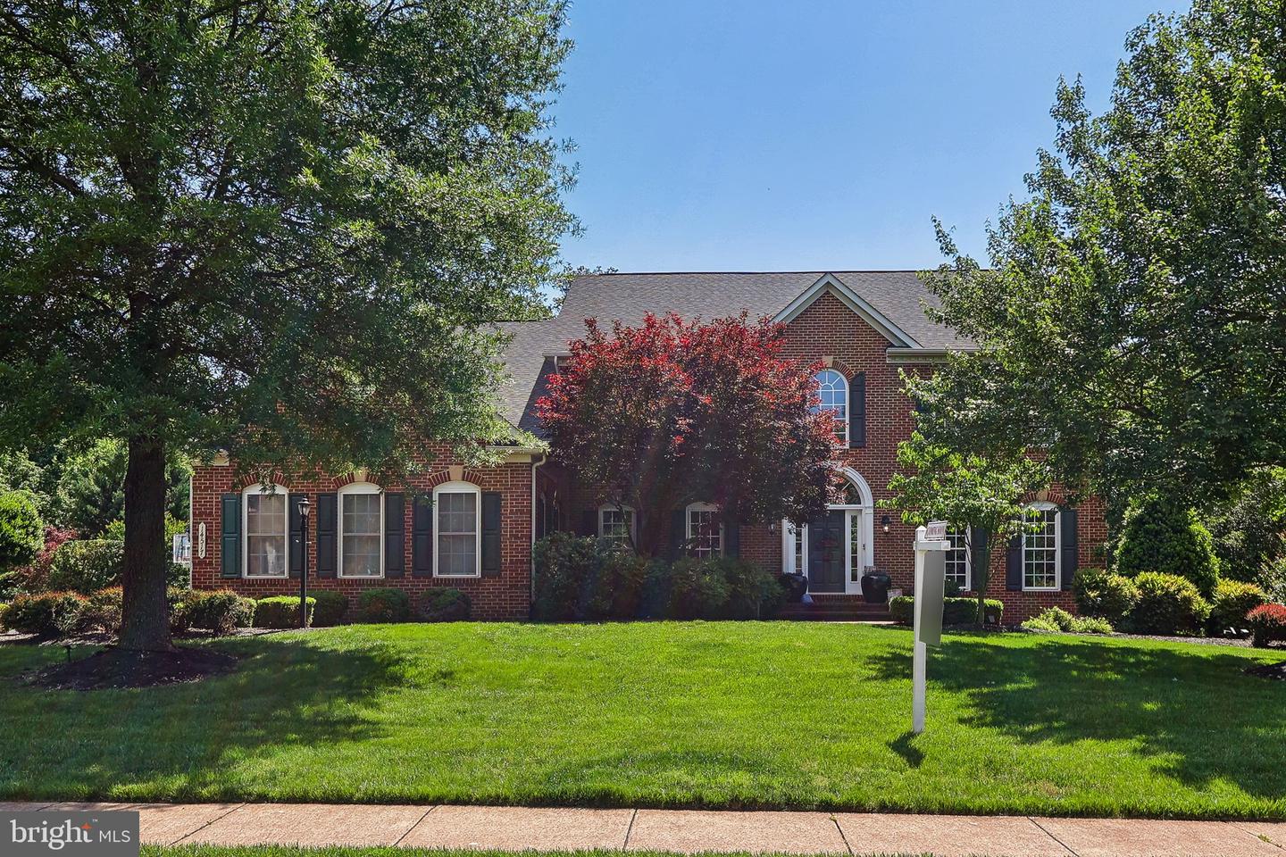 14517 CHAMBERRY CIR, HAYMARKET, Virginia 20169, 5 Bedrooms Bedrooms, ,4 BathroomsBathrooms,Residential,For sale,14517 CHAMBERRY CIR,VAPW2095166 MLS # VAPW2095166