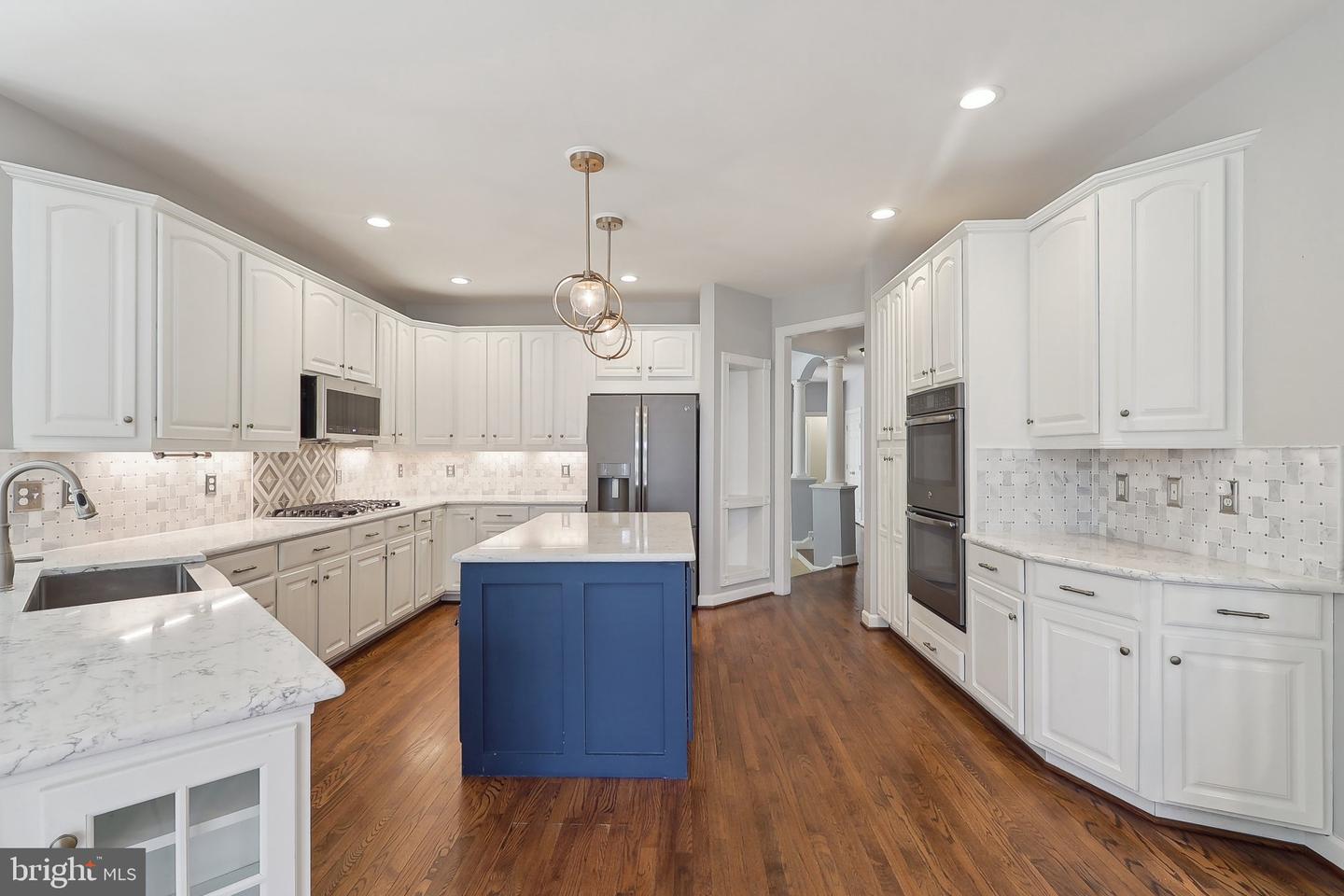 14517 CHAMBERRY CIR, HAYMARKET, Virginia 20169, 5 Bedrooms Bedrooms, ,4 BathroomsBathrooms,Residential,For sale,14517 CHAMBERRY CIR,VAPW2095166 MLS # VAPW2095166